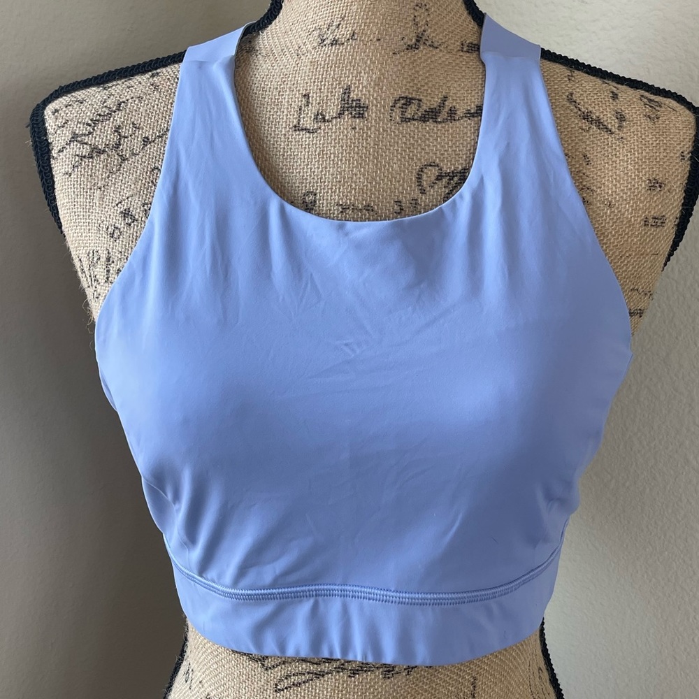 Lululemon Fast and Free Nulux Bra. Lavender. 10.